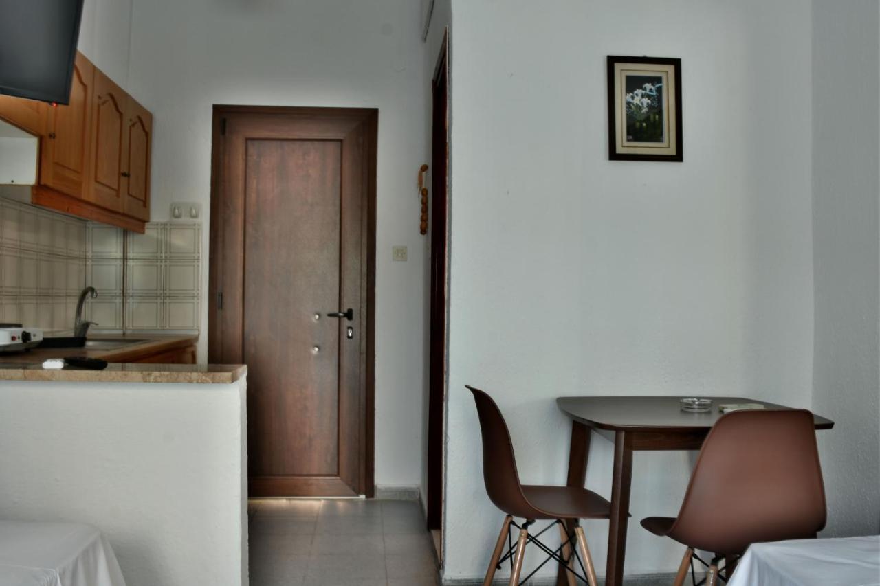 Theano Studios Paralia Sikias Exterior foto